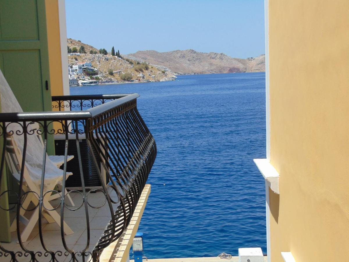 Villas Danezis - New Marina , Сими Екстериор снимка