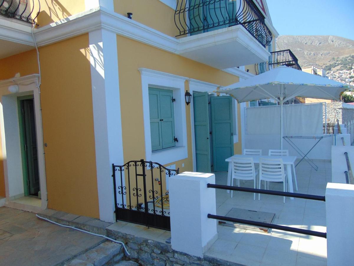 Villas Danezis - New Marina , Сими Екстериор снимка