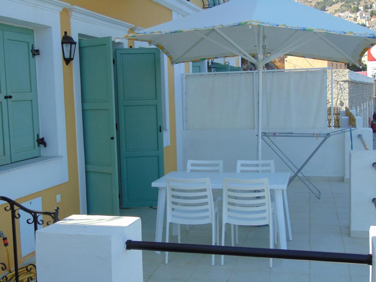 Villas Danezis - New Marina , Сими Екстериор снимка