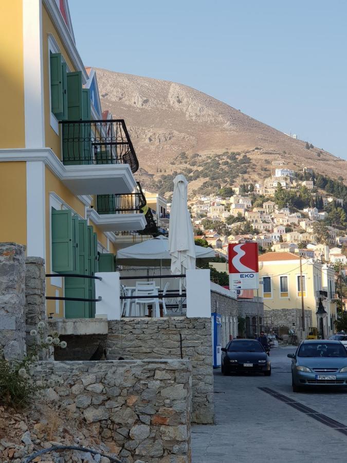 Villas Danezis - New Marina , Сими Екстериор снимка