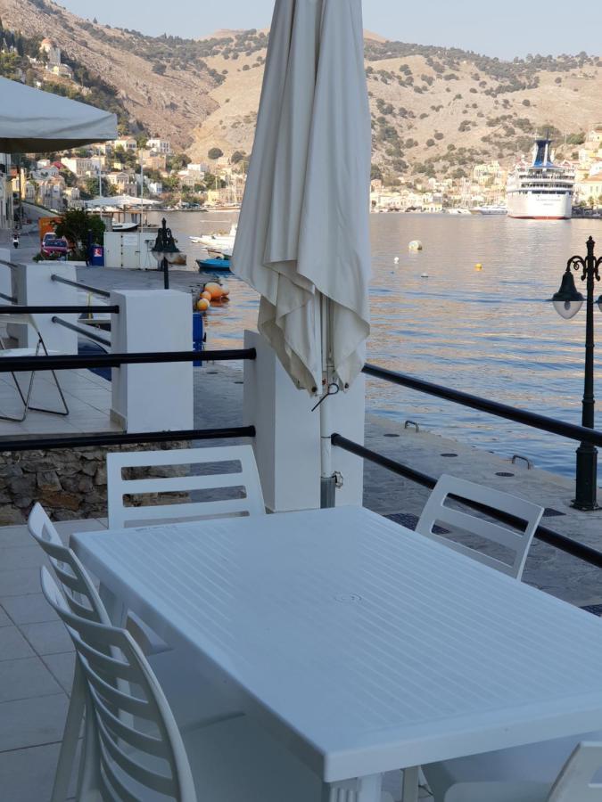 Villas Danezis - New Marina , Сими Екстериор снимка