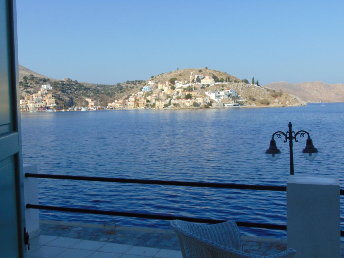 Villas Danezis - New Marina , Сими Екстериор снимка
