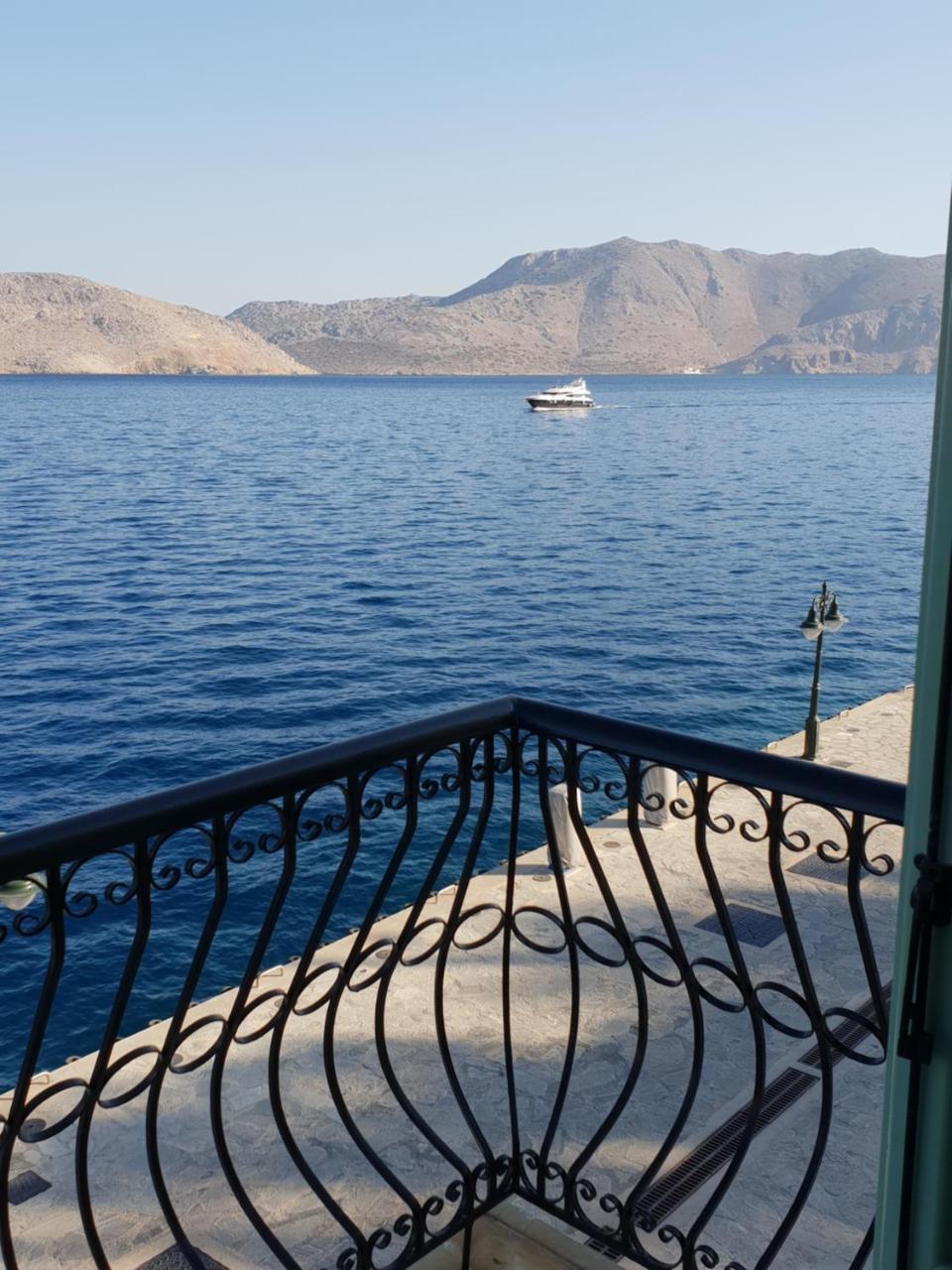 Villas Danezis - New Marina , Сими Екстериор снимка