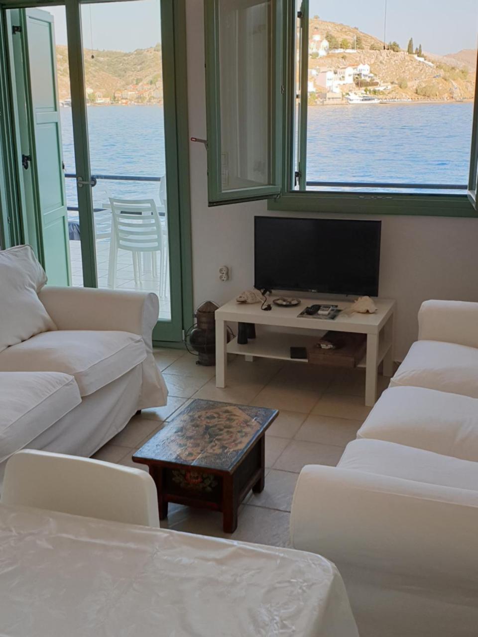 Villas Danezis - New Marina , Сими Екстериор снимка